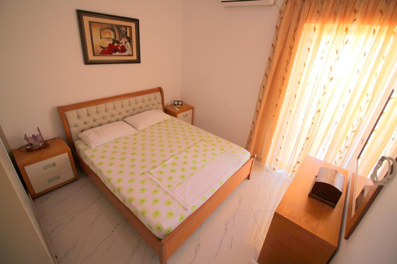 Klajdi Apartaments Σαράντα Εξωτερικό φωτογραφία