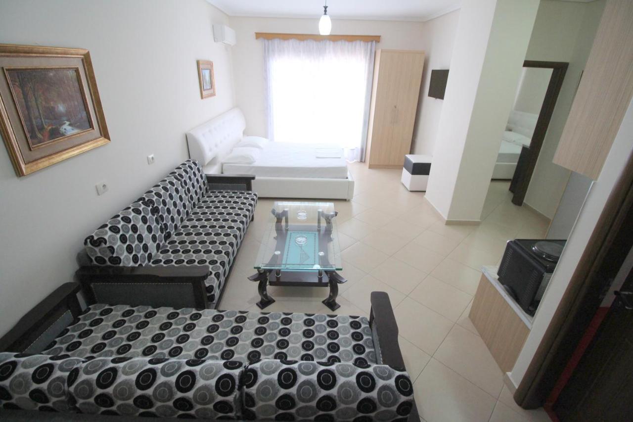 Klajdi Apartaments Σαράντα Εξωτερικό φωτογραφία