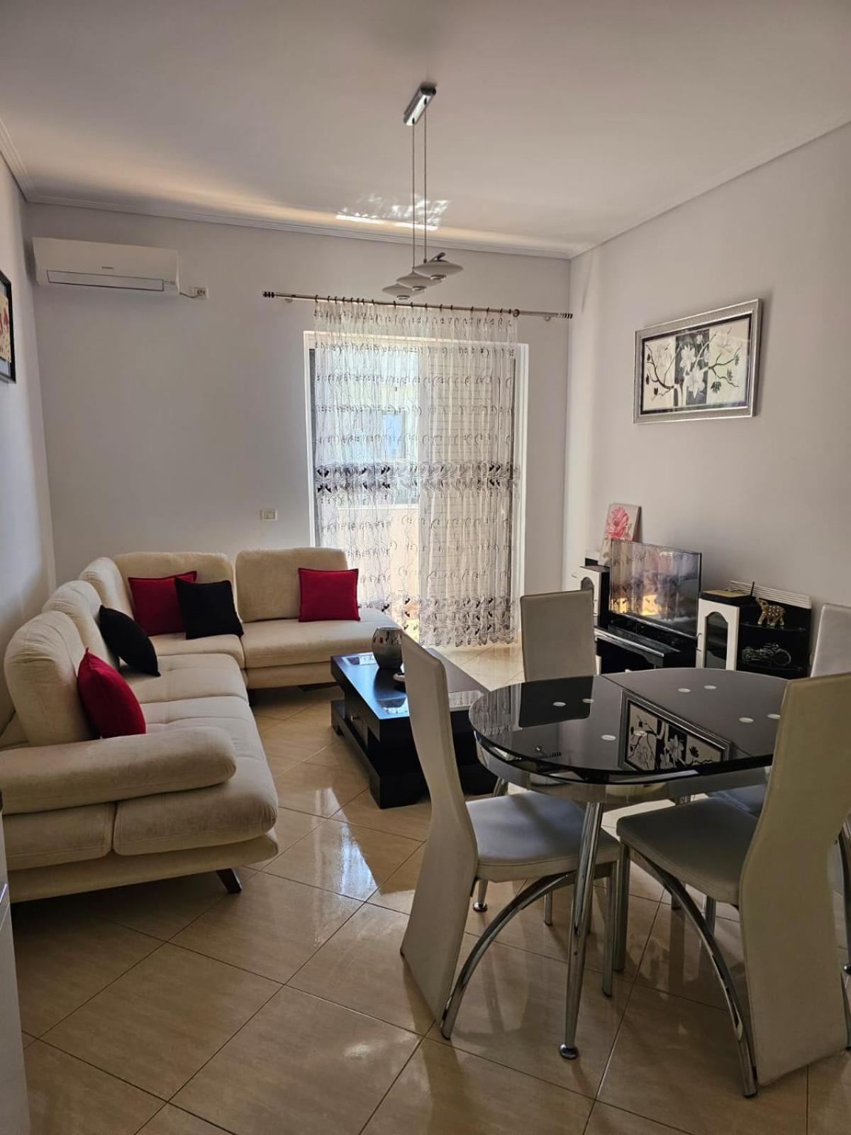 Klajdi Apartaments Σαράντα Εξωτερικό φωτογραφία