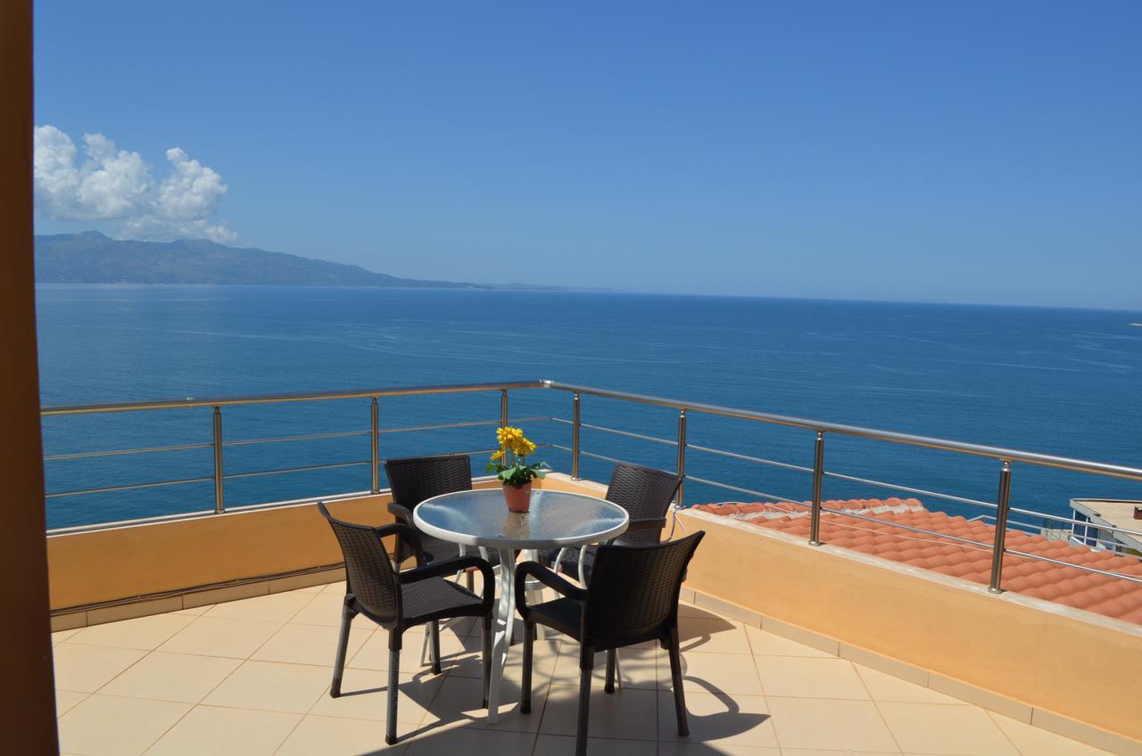 Klajdi Apartaments Σαράντα Εξωτερικό φωτογραφία